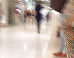 Laura orsolya nauttia yksin aikaa