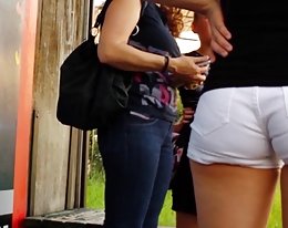Busty kristal summers hunajaa ja milf