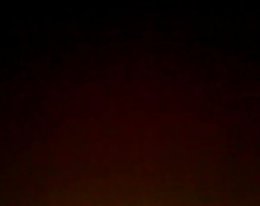 Redhead äiti on munaa hänen poikansa laissa