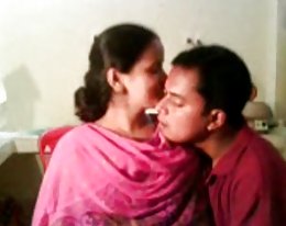 Kayla Carrera huutaa orgasmin aikana