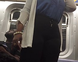 Sophie Dee saa munaa, tissi perseestä