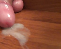 Aasian lutka kaksinkertainen blowjob ja kasvojen klo gloryhole, ammattipyöräilijä