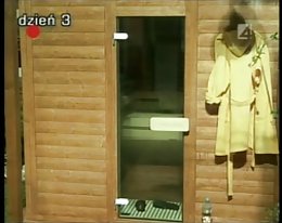 hän poimii mummi narttu kadulta