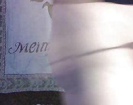 Hänen toinen auttaa yö