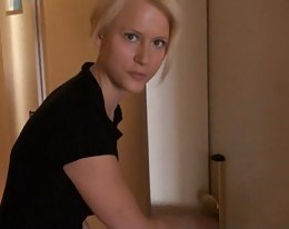 vanha kaveri saa nuorempi tyttö