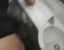 Annick vieille moche baisee par YK: n jeune