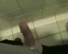 Kinky kotiäiti saa hänen pillua märkä