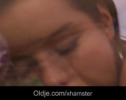 Vision harmonian kinky kaksi Babes anaali foursome