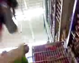 Upea verkkosukat yllään hieromasauva rakastava Aasian ratsastaa kalu Iso creampie