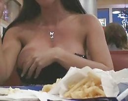 Kuuma tyttö brianna frost