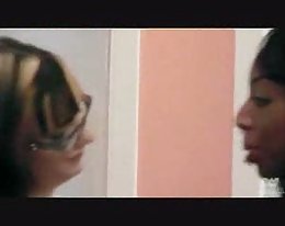 vitun nuorempi tyttö Kylpyhuone!