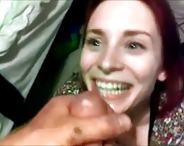 Pillua hänen kielensä