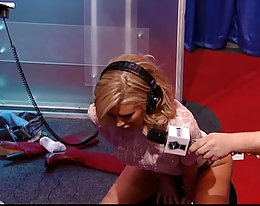 Olen yksinäinen ja u aari kanssa