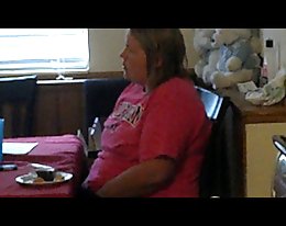 ulkona kastelee isoäidin ruokahalua kukko ja cum