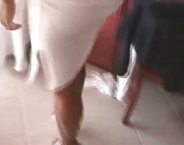 Aisankannattaja aviomies tarjoaa hänen laiha kypsä vaimo bbc