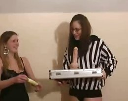 Tattoed brunette karmen karma slurps iso kalu