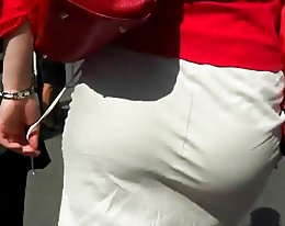 Kaksi milfs imevät ja vittu kova kalu