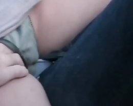 roikkuva - toni valkoinen