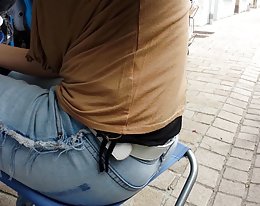 kiimainen kypsä äiti leikkii itse