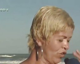 Latina, iso pyöreä perse saada mut musta jätkä