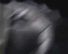 Hardcore orja käveli talutushihna ja porattu valtava dildo