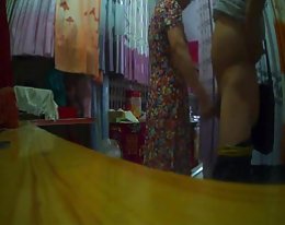 Venäjän granny upskirt! amatööri!